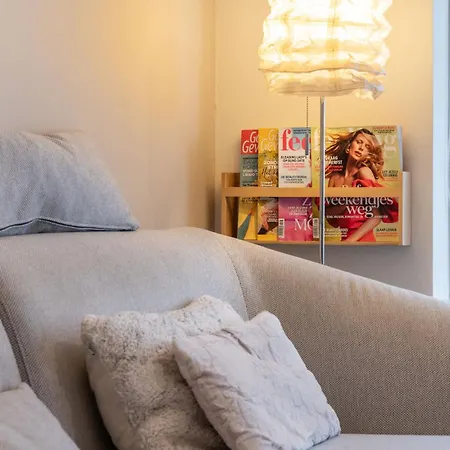 Centrally Located Close To The Apartment Ostend