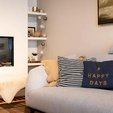 Apartment Centrally Located Close To The *